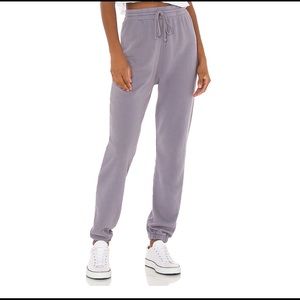 Sweatpant in Lilac Stone
LNA SMALL